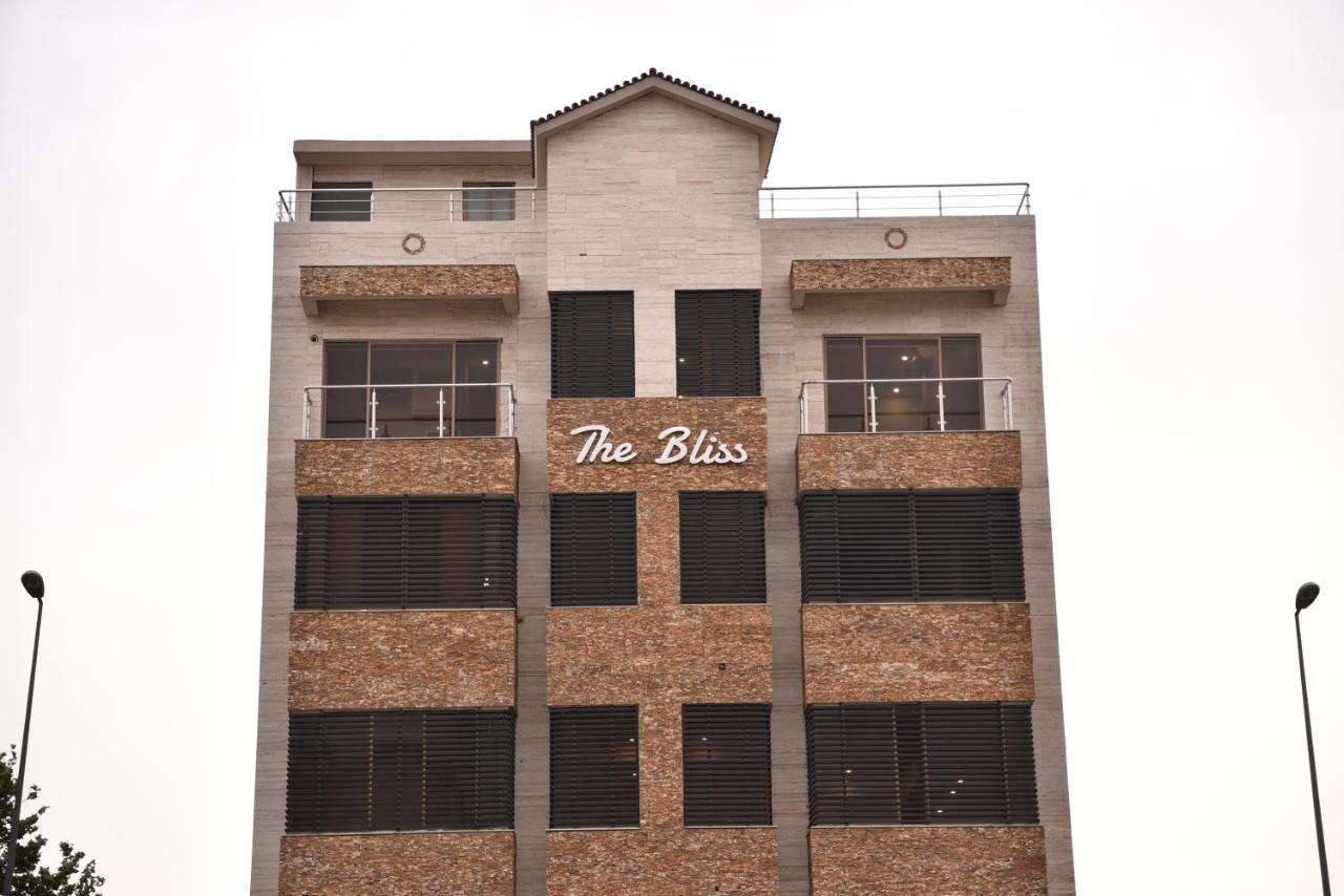 Aparthotel The Bliss Rawalpindi Esterno foto
