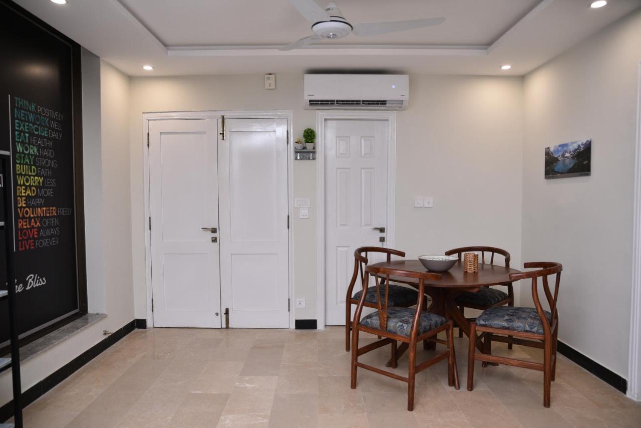Aparthotel The Bliss Rawalpindi Esterno foto
